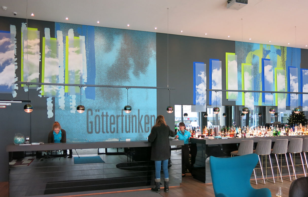 Goetterfunken 01 – Motel One Bonn Beethoven